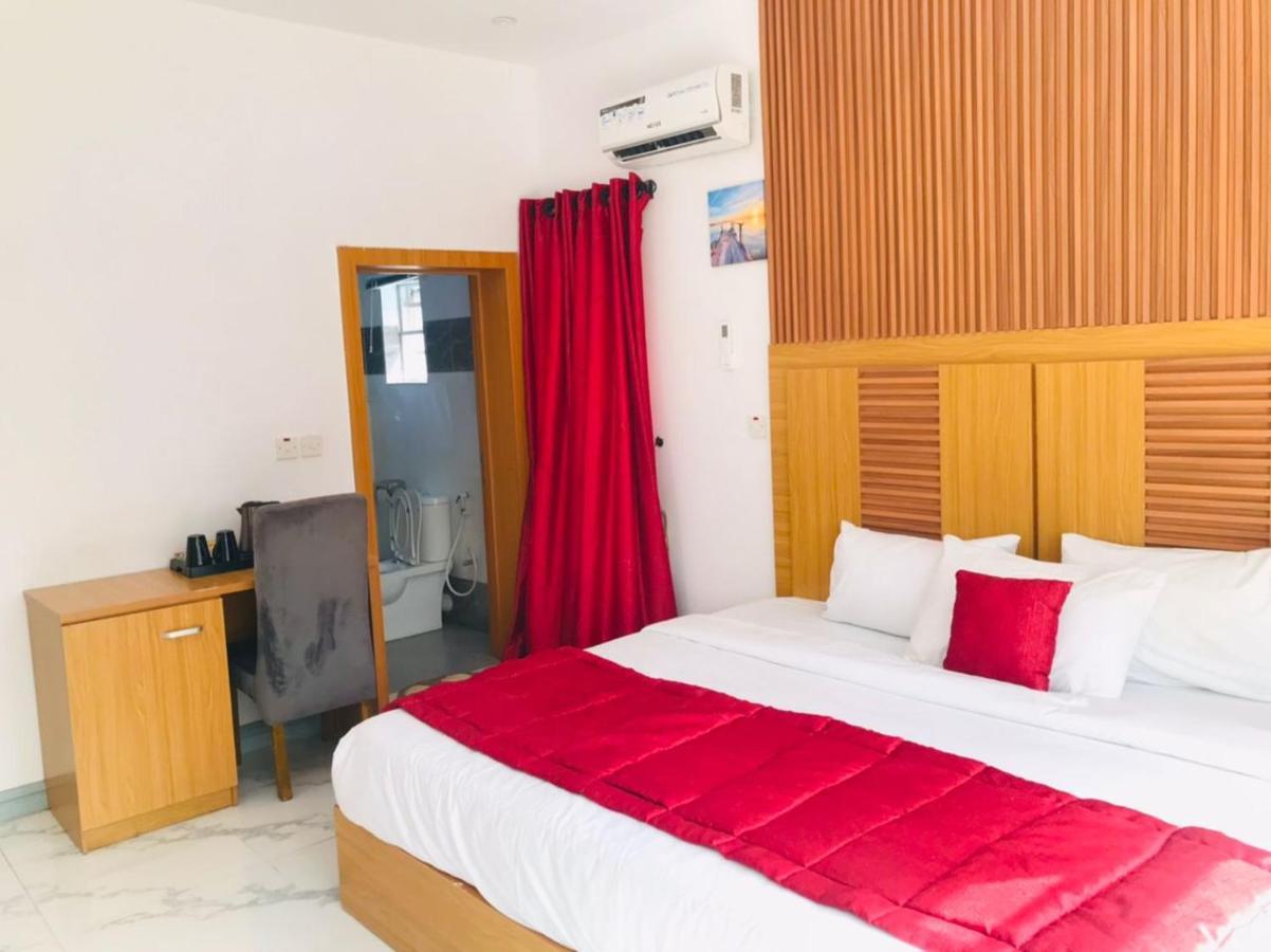 Dominance Events And Suites Ibadan Eksteriør bilde